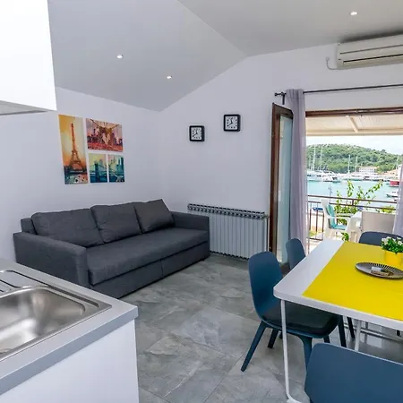 Sime * Rogoznica (Sibenik-Knin)