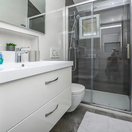 Sime * Rogoznica (Sibenik-Knin)