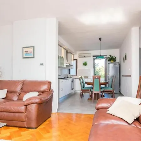 Sime * Rogoznica (Sibenik-Knin)