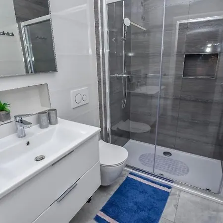 Sime Apartment Rogoznica (Sibenik-Knin)