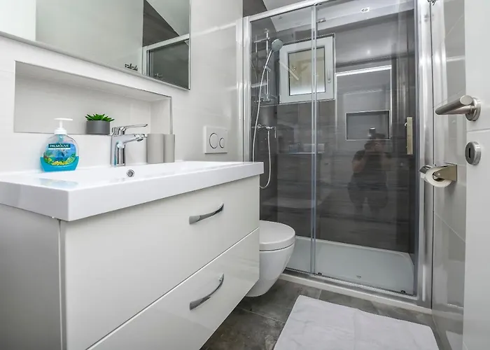 Sime * Rogoznica (Sibenik-Knin)