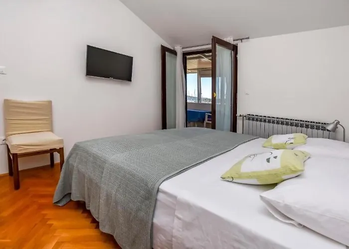 Sime * Rogoznica (Sibenik-Knin)